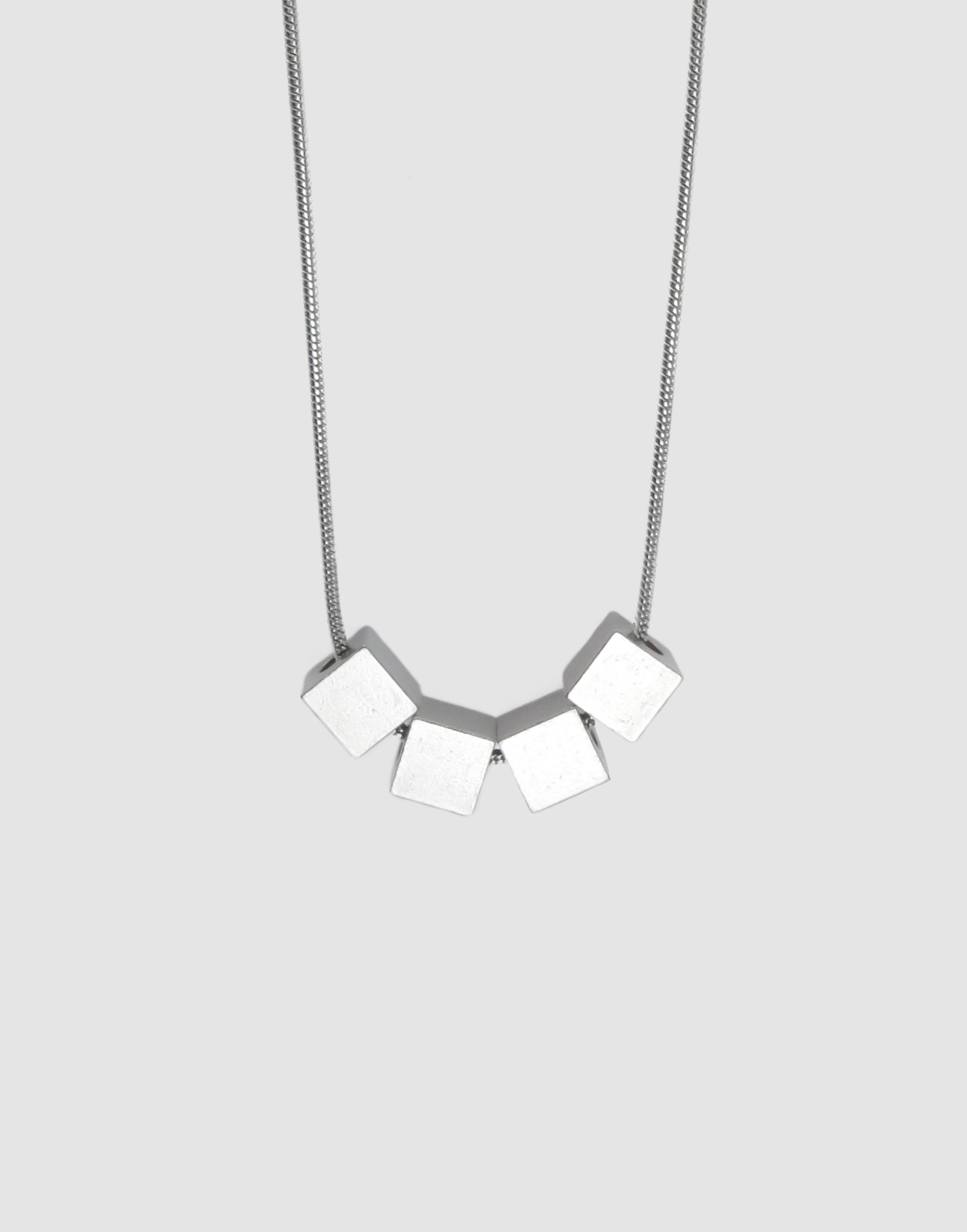 4 CUBE SS NECKLACE - 포콤마